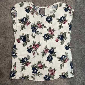 Abercrombie & Fitch Flora tee- XS